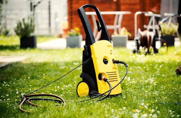 Best Rust Removal  in Warrensburg, MO
